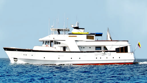 Beluga Yacht - Galapagos Cruise